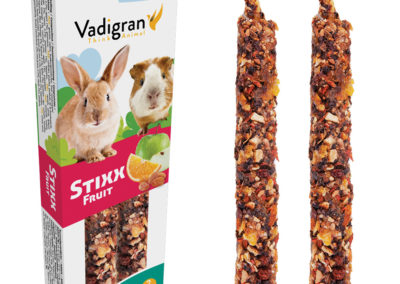 STIXX – STICKS COM FRUTOS PARA COELHOS E PORQUINHOS DA ÍNDIA